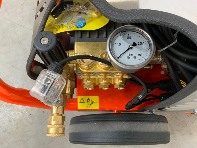 High-pressure cleaner Daewoo DAW400E-3, 200 bar