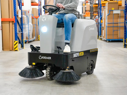 KRYZS4 Ride-on Sweeper Kremer