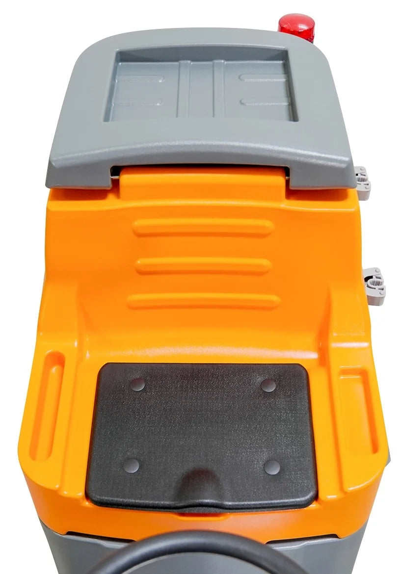 Graefer SM80-PRO lavasciuga pavimenti uomo a bordo fino a 3.500 m²/h