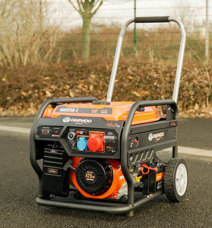 GDAX9250E-3 Daewoo power generator 6.5 kW - 230/400 V petrol generator with electric start & AVR 