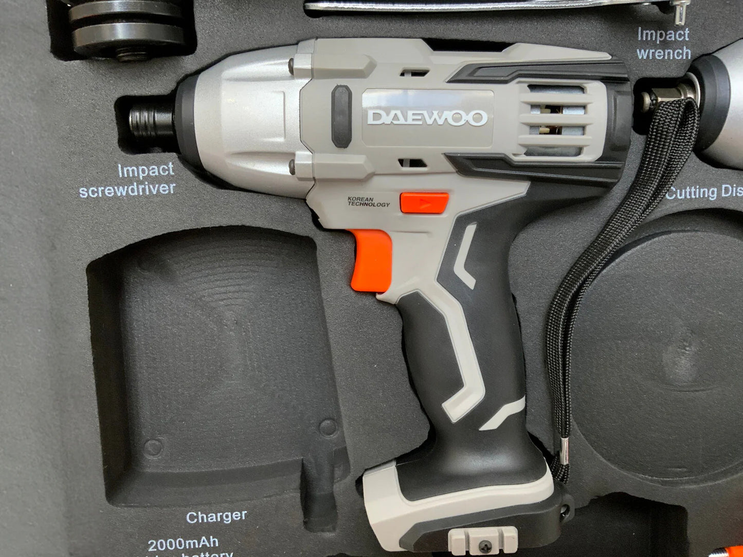 Daewoo Power Tool Set 4 in 1 – Cordless tool set for professional demands