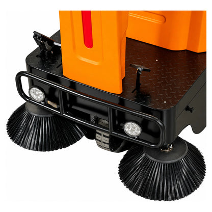 Graefer KM80-PRO ride-on sweeper up to 6,400 m²/h