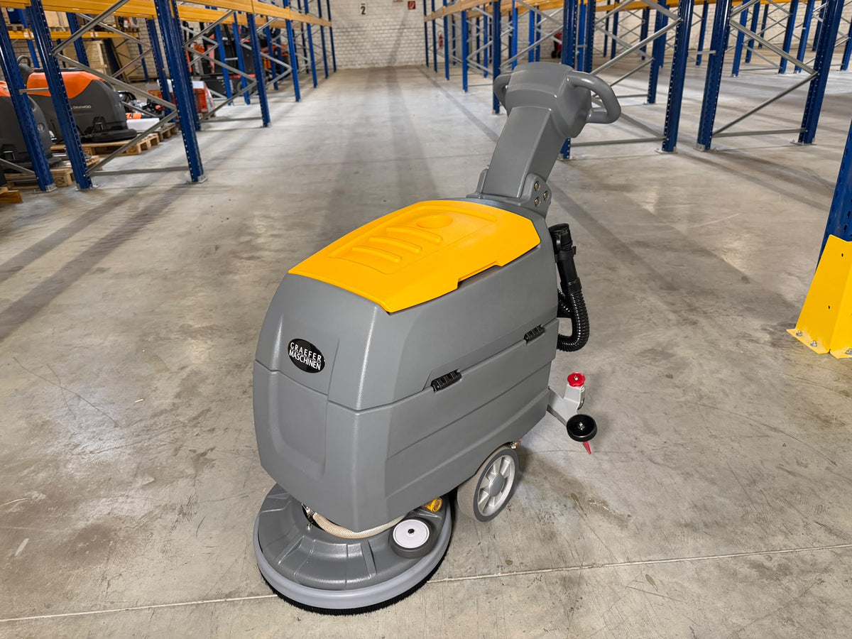 Graefer SM40-PRO Scheuersaugmaschine 24V Akku – Ansicht 4