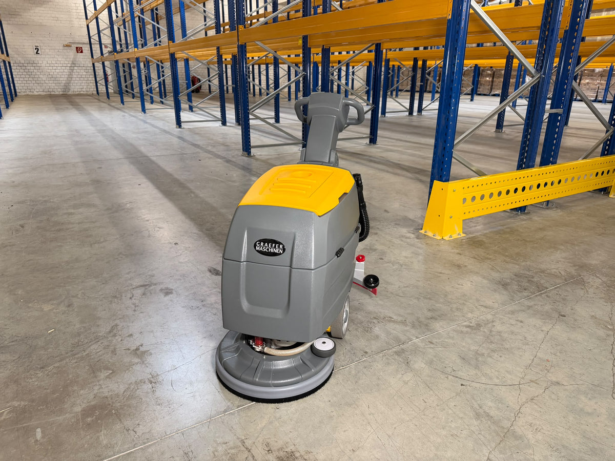 Graefer SM40-PRO Scheuersaugmaschine 40 l Frischwassertank – Ansicht 3