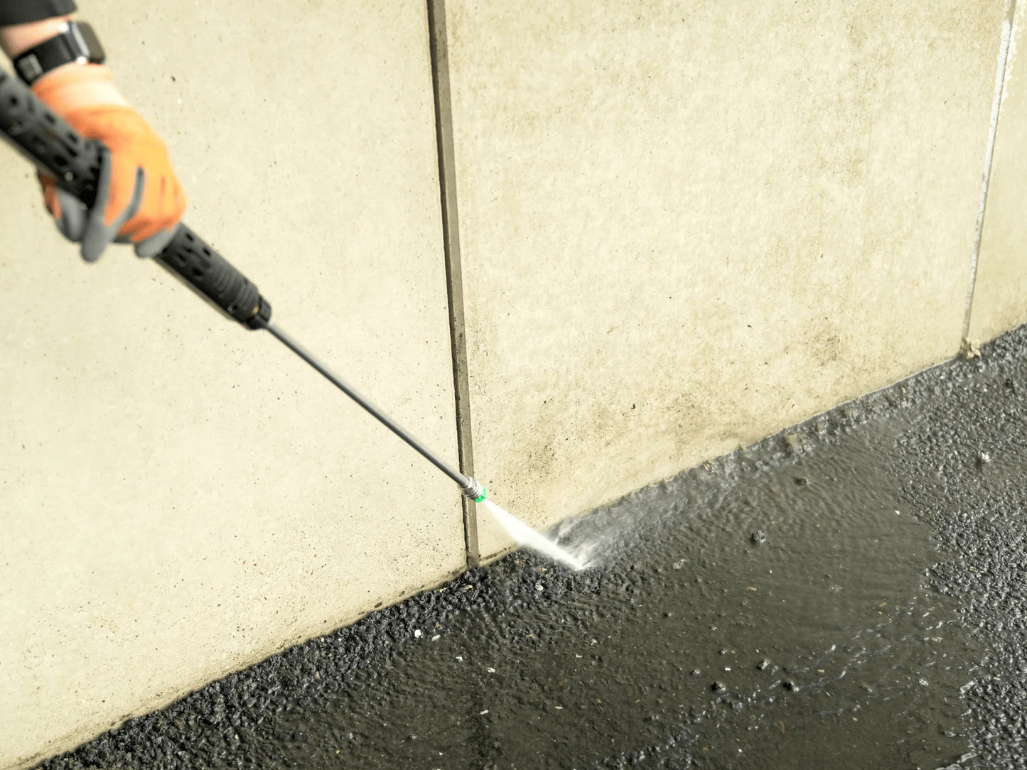 KM180-PRO Sweeper with Cab