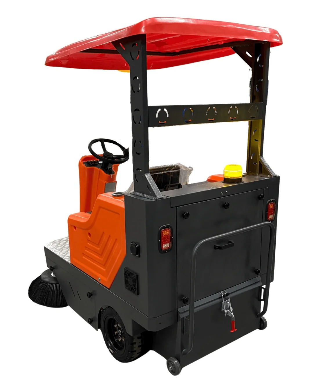 KM160-PRO Ride-on Sweeper with Roof