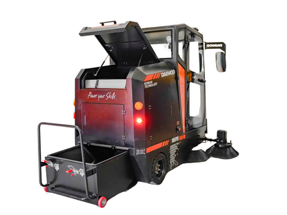 DAS100 Sweeper with Cab Daewoo