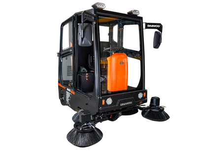 DAS100 Sweeper with Cab Daewoo