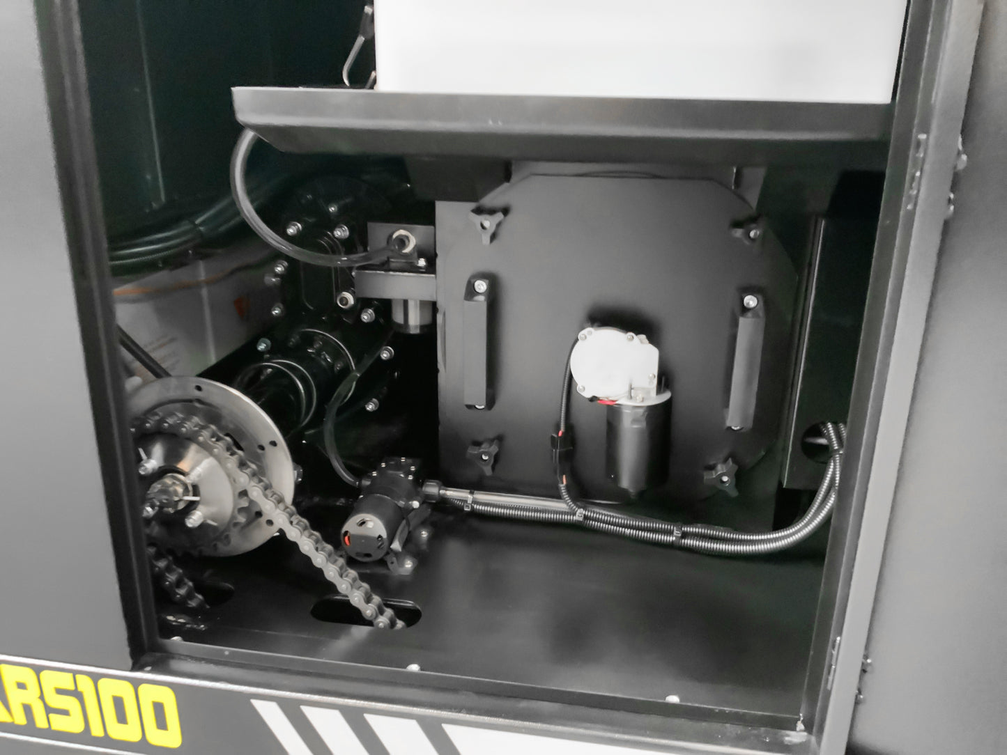 KRS100 sweeper with cab Kremer